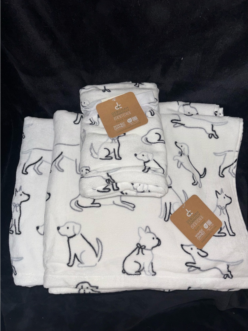 Dog Dachshund Bath Towels in Black & White - 2 Towels & Set of 2 Hand Towels